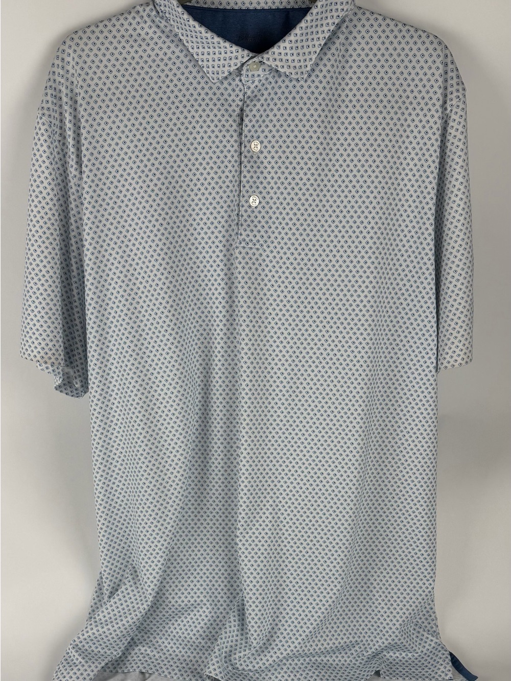 Jhonnie O Light Blue Micro-Pattern Polo Las Colinas Country Club Logo